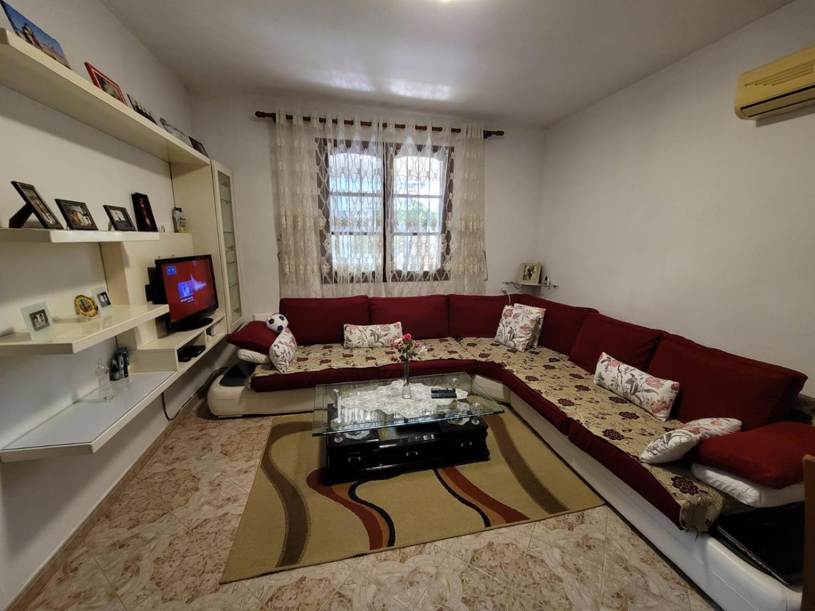 Private Room On A Shared Apartament Near Durres Beach Exterior photo